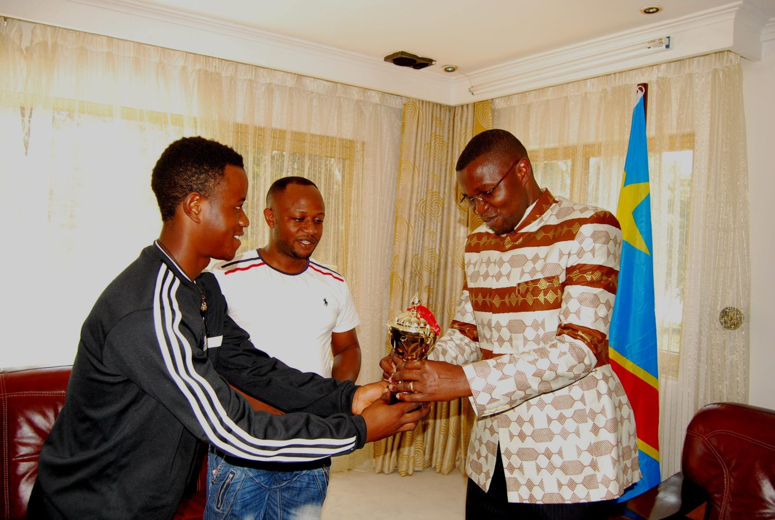 k2_items_src_68fd1d661976b9d8b879f7809970f2e8