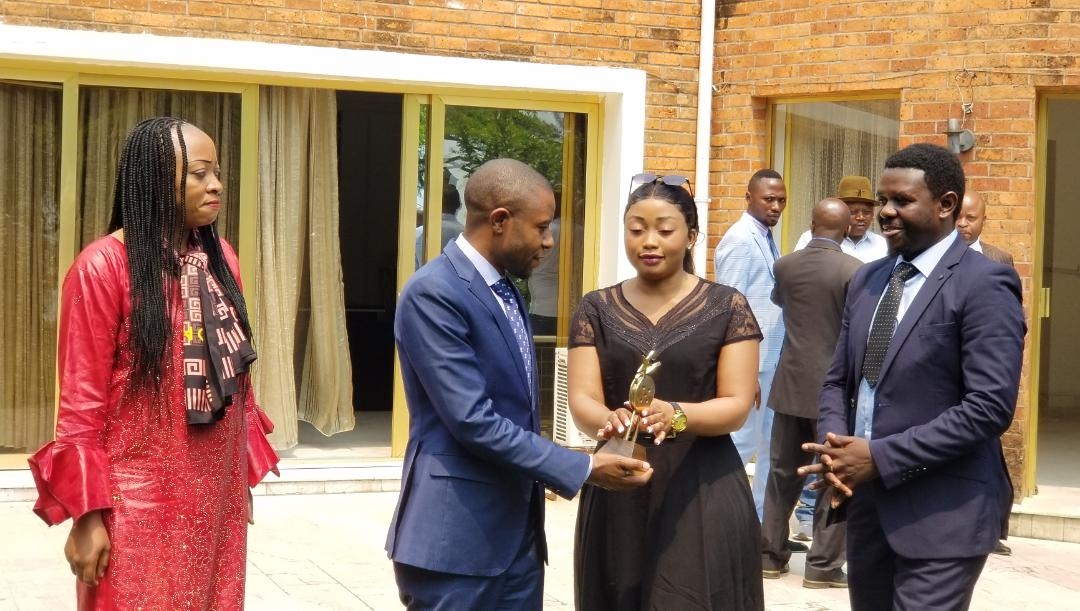 k2_items_src_da497ded6b58ebe690c1a1ad4e7cb3a9