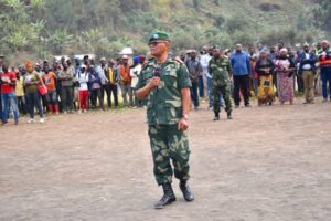 Nord-Kivu : Le gouverneur conscientise les rendus à ne pas quitter le centre de transit de Mubambiro/Sake.